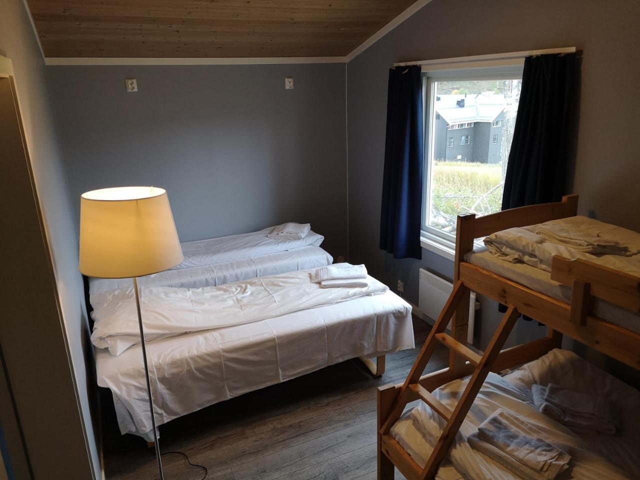 Dombastun Motel ภายนอก รูปภาพ