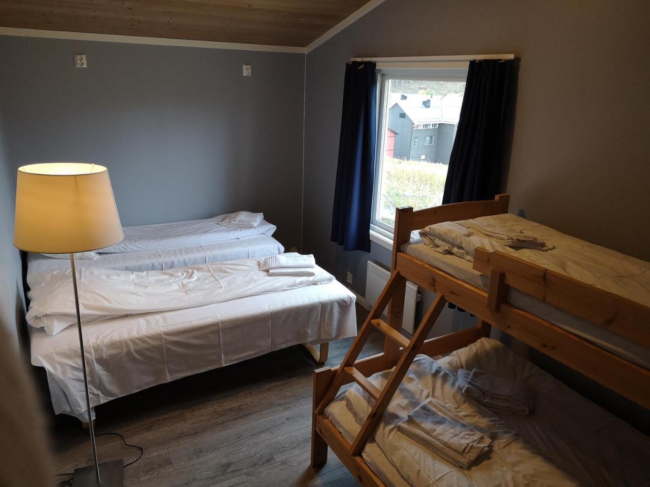 Dombastun Motel ภายนอก รูปภาพ